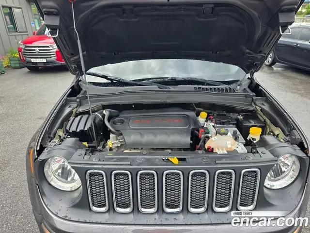Jeep Renegade 2016 2.4 автомат (гидро), миниатюра 6 Jeep Renegade 2016 2.4 автомат (гидро), миниатюра 6