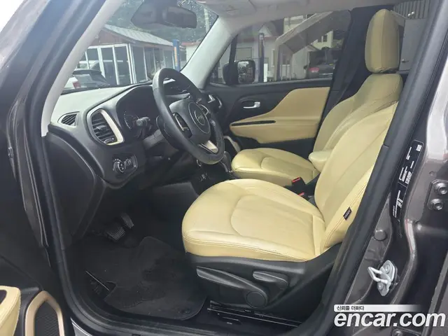 Jeep Renegade 2016 2.4 автомат (гидро), миниатюра 7 Jeep Renegade 2016 2.4 автомат (гидро), миниатюра 7