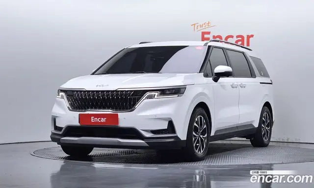 Kia Carnival 2021 2.2 автомат (гидро), миниатюра 1