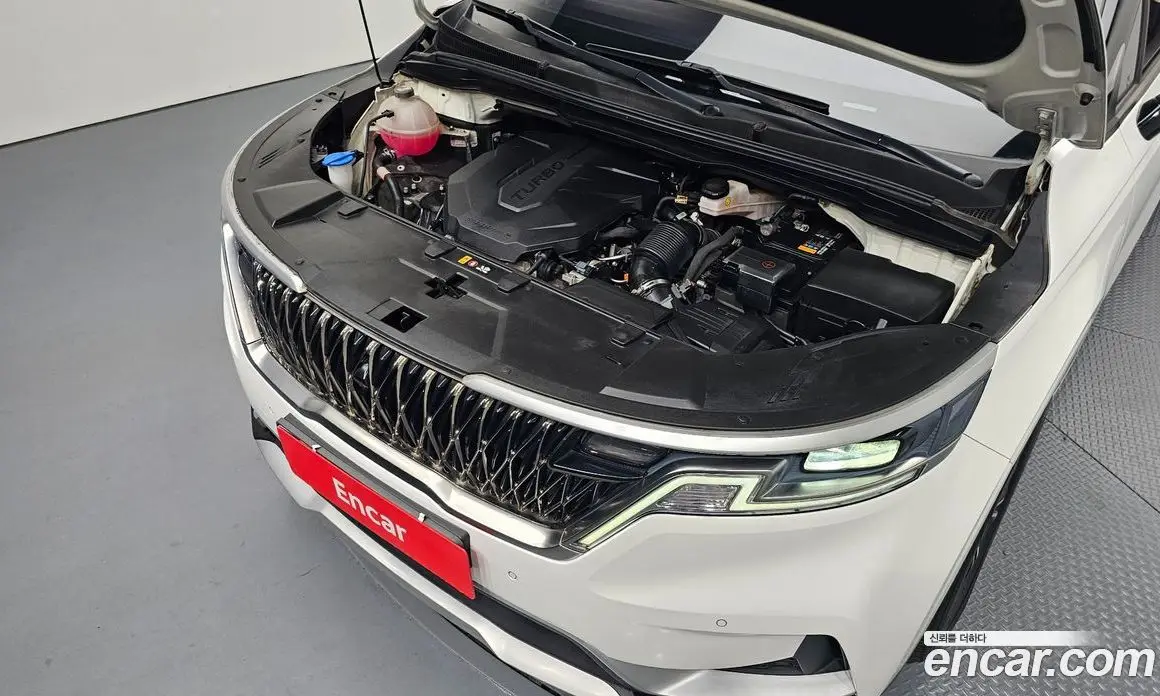 Kia Carnival 2021 2.2 автомат (гидро), фото 6