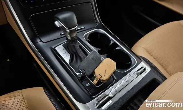 Kia Carnival 2021 2.2 автомат (гидро), миниатюра 9