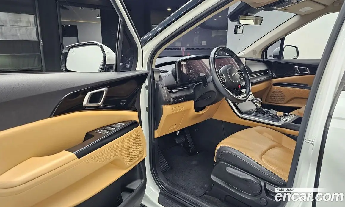 Kia Carnival 2021 2.2 автомат (гидро), фото 10