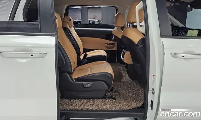 Kia Carnival 2022 2.2 автомат (гидро), миниатюра 12
