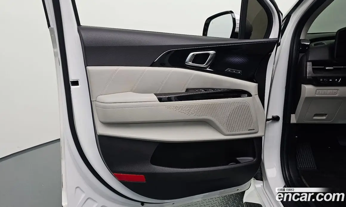 Kia Carnival 2022 3.5 автомат (гидро), фото 14