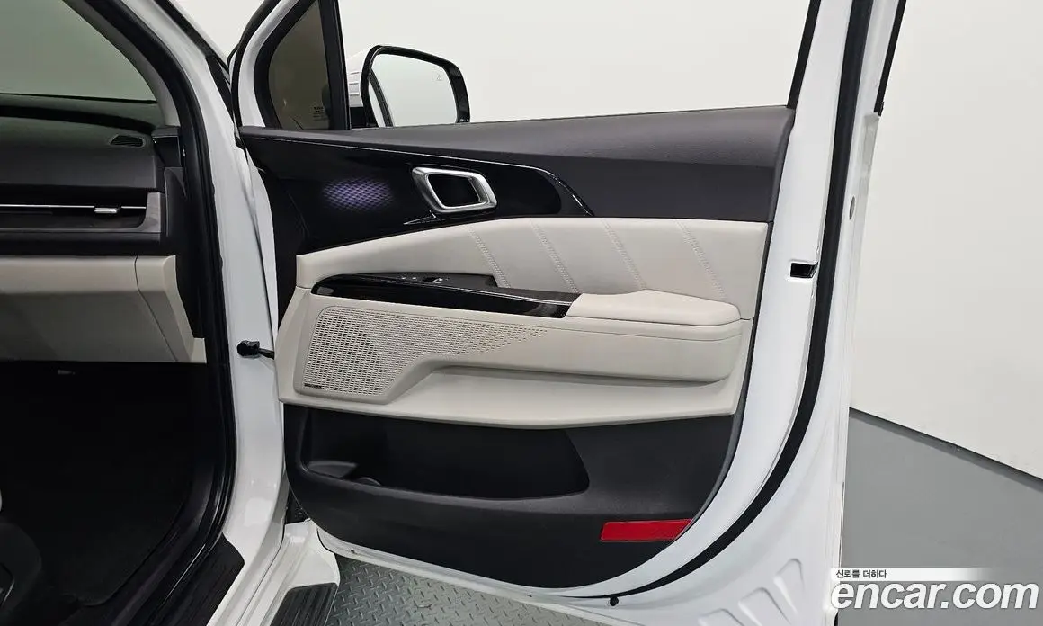 Kia Carnival 2022 3.5 автомат (гидро), фото 15