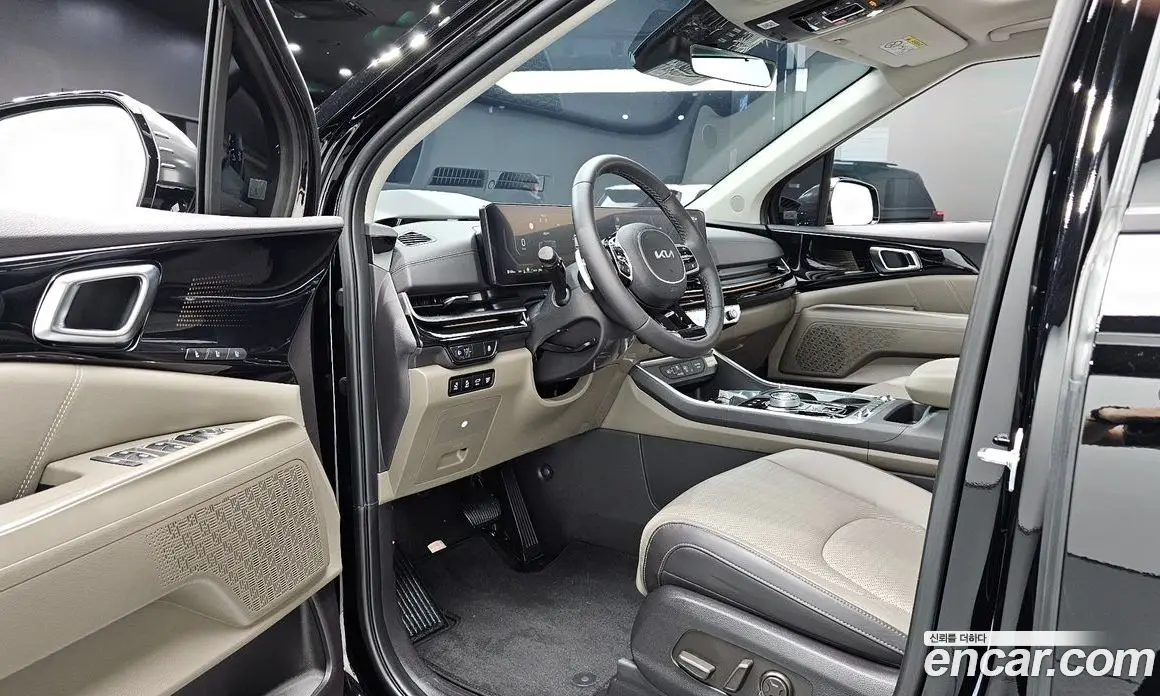 Kia Carnival 2024 1.6 автомат (гидро), фото 13 Kia Carnival 2024 1.6 автомат (гидро), фото 13