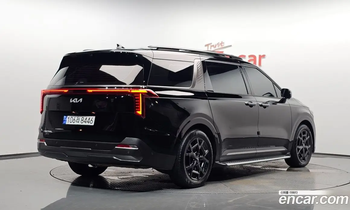 Kia Carnival 2024 2.2 автомат (гидро), фото 1 Kia Carnival 2024 2.2 автомат (гидро), фото 1