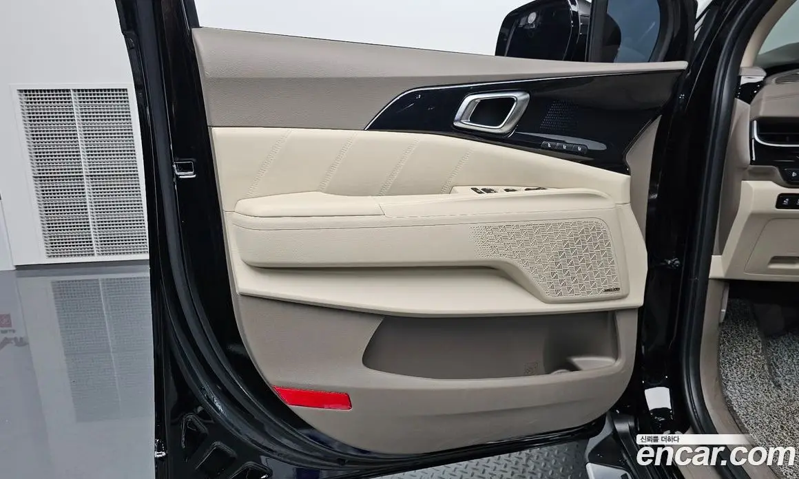 Kia Carnival 2024 2.2 автомат (гидро), фото 13 Kia Carnival 2024 2.2 автомат (гидро), фото 13