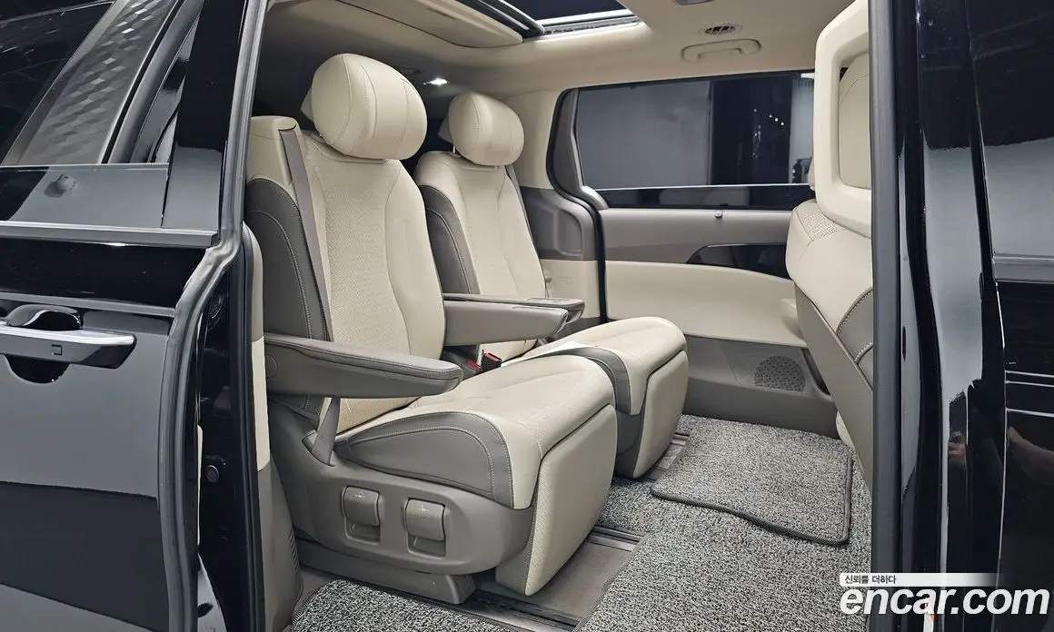 Kia Carnival 2024 2.2 автомат (гидро), фото 16 Kia Carnival 2024 2.2 автомат (гидро), фото 16