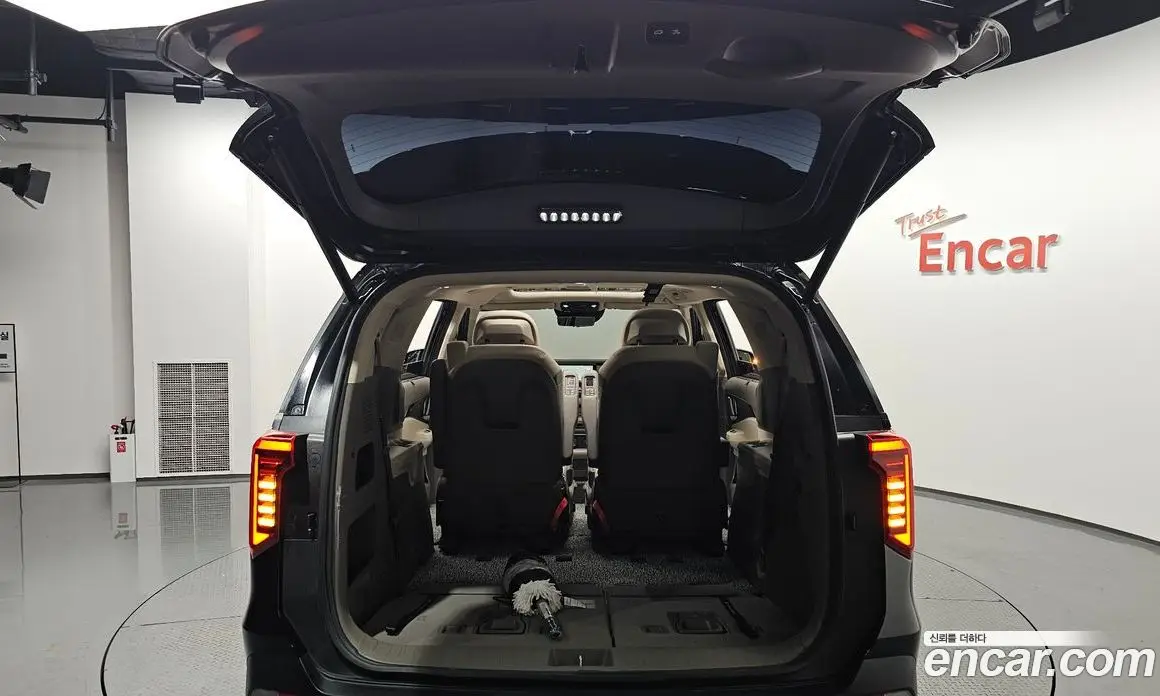 Kia Carnival 2024 2.2 автомат (гидро), фото 35 Kia Carnival 2024 2.2 автомат (гидро), фото 35