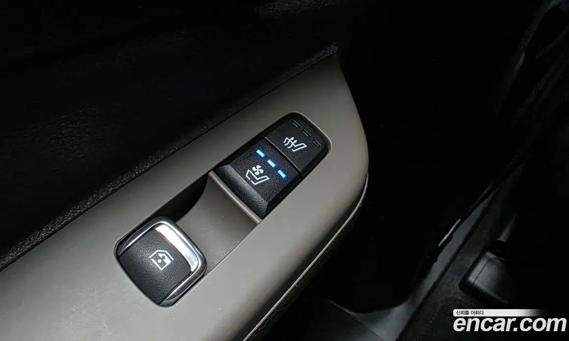 Kia Carnival 2025 3.5 автомат (гидро), фото 25 Kia Carnival 2025 3.5 автомат (гидро), фото 25
