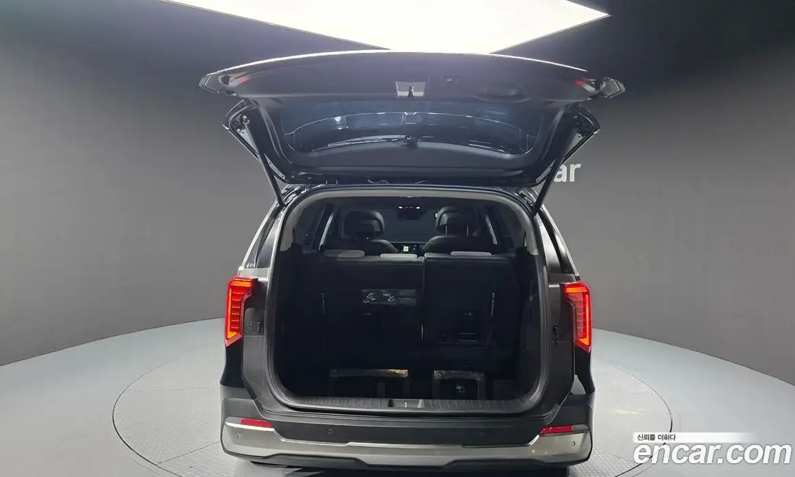 Kia Carnival 2025 3.5 автомат (гидро), фото 26 Kia Carnival 2025 3.5 автомат (гидро), фото 26