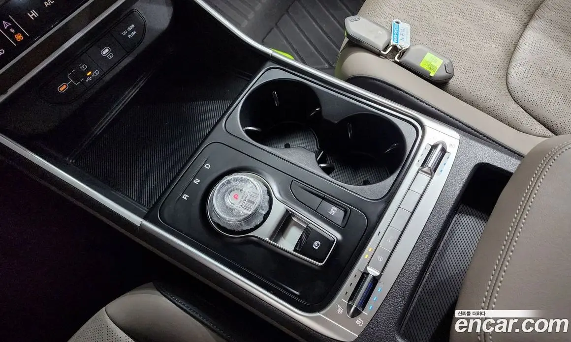 Kia Carnival 2025 3.5 автомат (гидро), фото 9 Kia Carnival 2025 3.5 автомат (гидро), фото 9