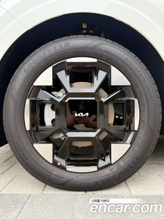 Kia Carnival 2026 1.6 автомат (гидро), фото 11