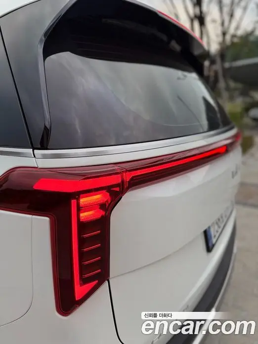 Kia Carnival 2026 1.6 автомат (гидро), фото 4