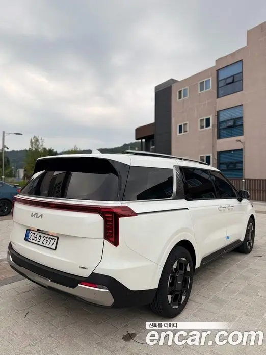 Kia Carnival 2026 1.6 автомат (гидро), миниатюра 5