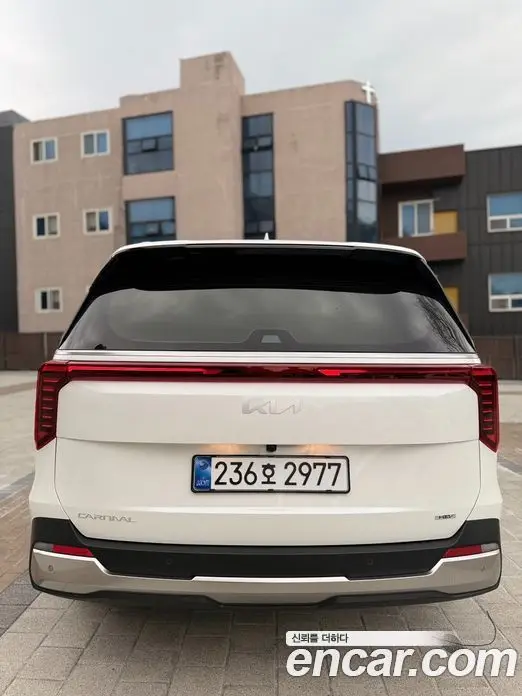 Kia Carnival 2026 1.6 автомат (гидро), миниатюра 6