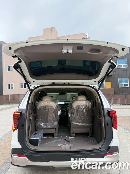 Kia Carnival 2026 1.6 автомат (гидро), миниатюра 9