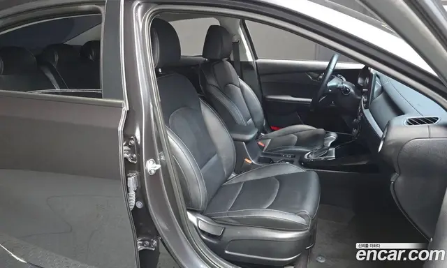 Kia K3 2023 1.6 автомат (гидро), миниатюра 12