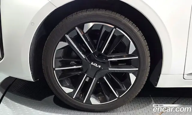 Kia K8 2025 1.6 автомат (гидро), миниатюра 5