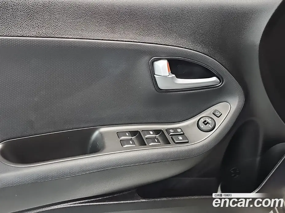 Kia Morning 2016 1.0 автомат (гидро), фото 15 Kia Morning 2016 1.0 автомат (гидро), фото 15