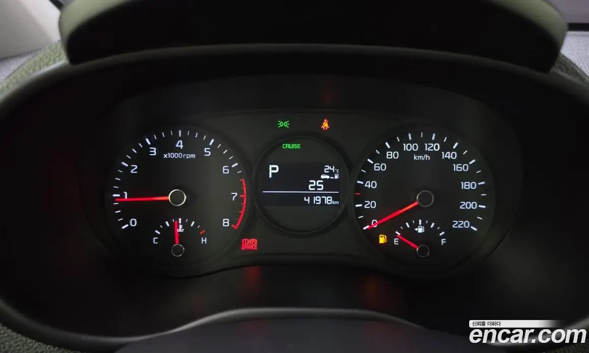Kia Morning 2018 1.0 автомат (гидро), фото 8 Kia Morning 2018 1.0 автомат (гидро), фото 8