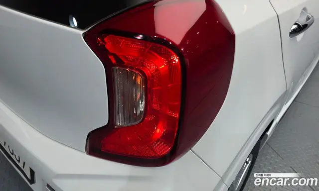 Kia Morning 2023 1.0 автомат (гидро), миниатюра 9