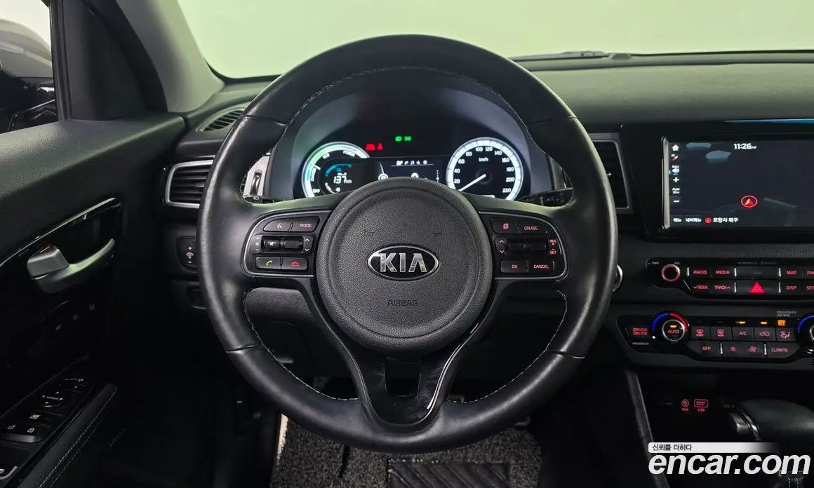 Kia Niro 2017 1.6 автомат (гидро), фото 19 Kia Niro 2017 1.6 автомат (гидро), фото 19