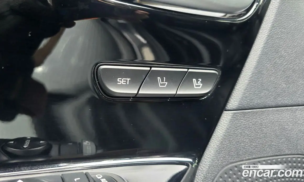 Kia Niro 2017 1.6 автомат (гидро), фото 23 Kia Niro 2017 1.6 автомат (гидро), фото 23