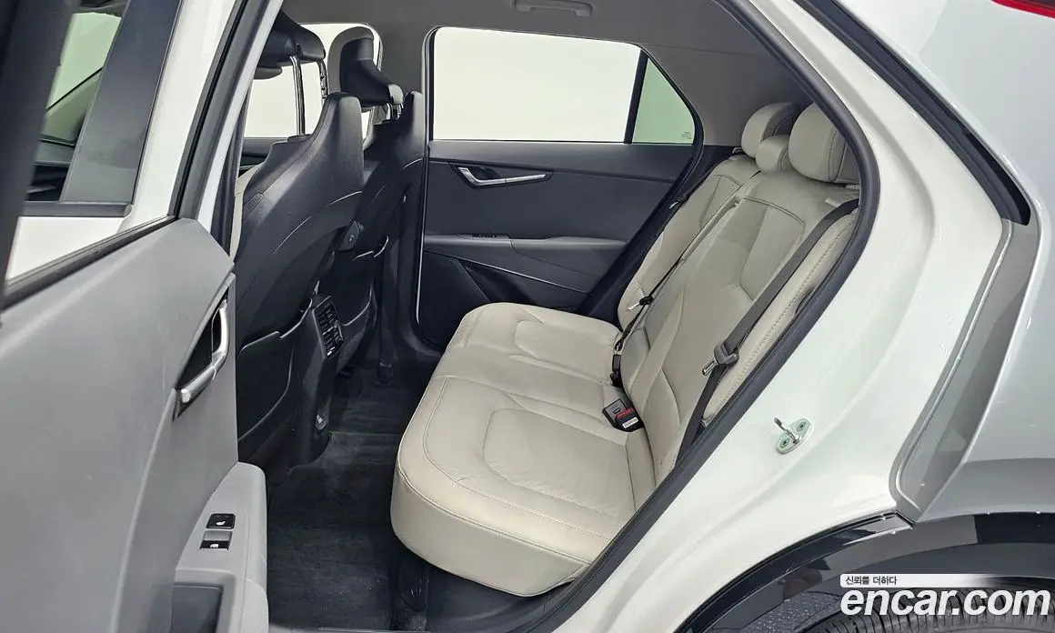Kia Niro 2022 1.6 автомат (гидро), фото 17