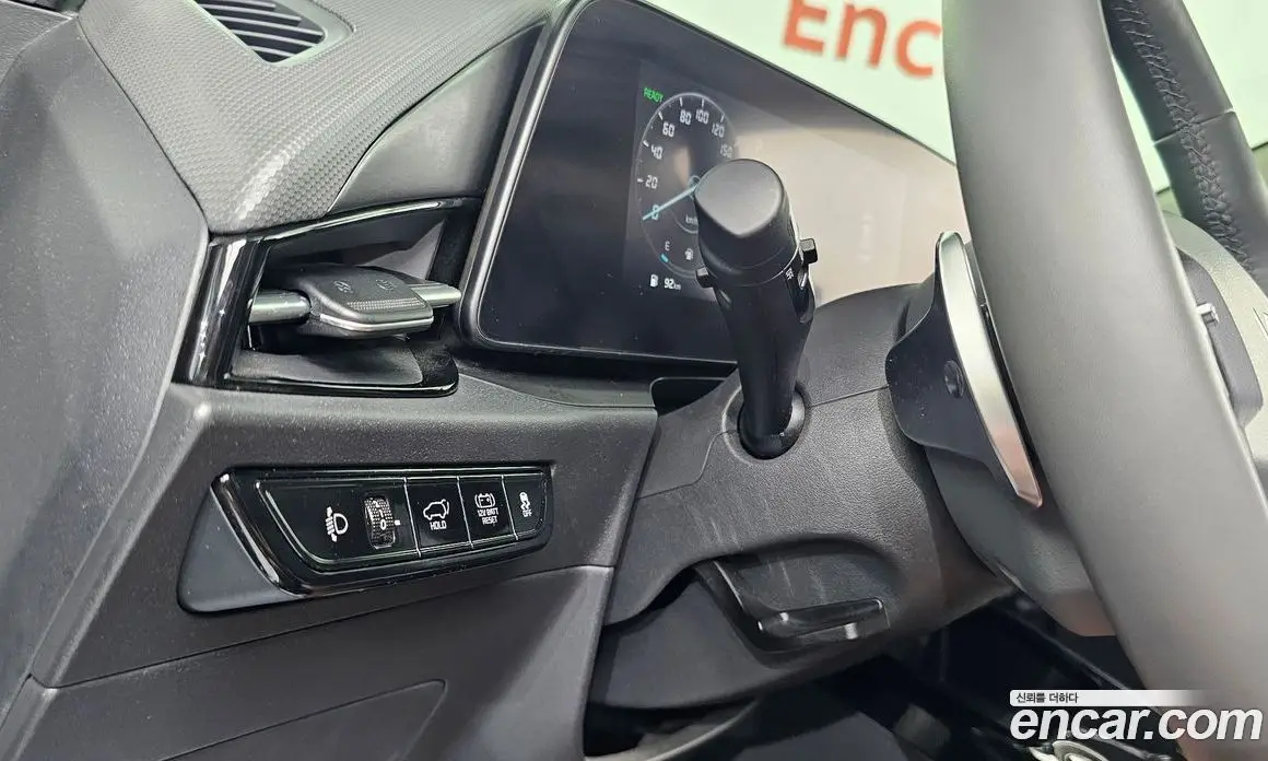 Kia Niro 2022 1.6 автомат (гидро), фото 27