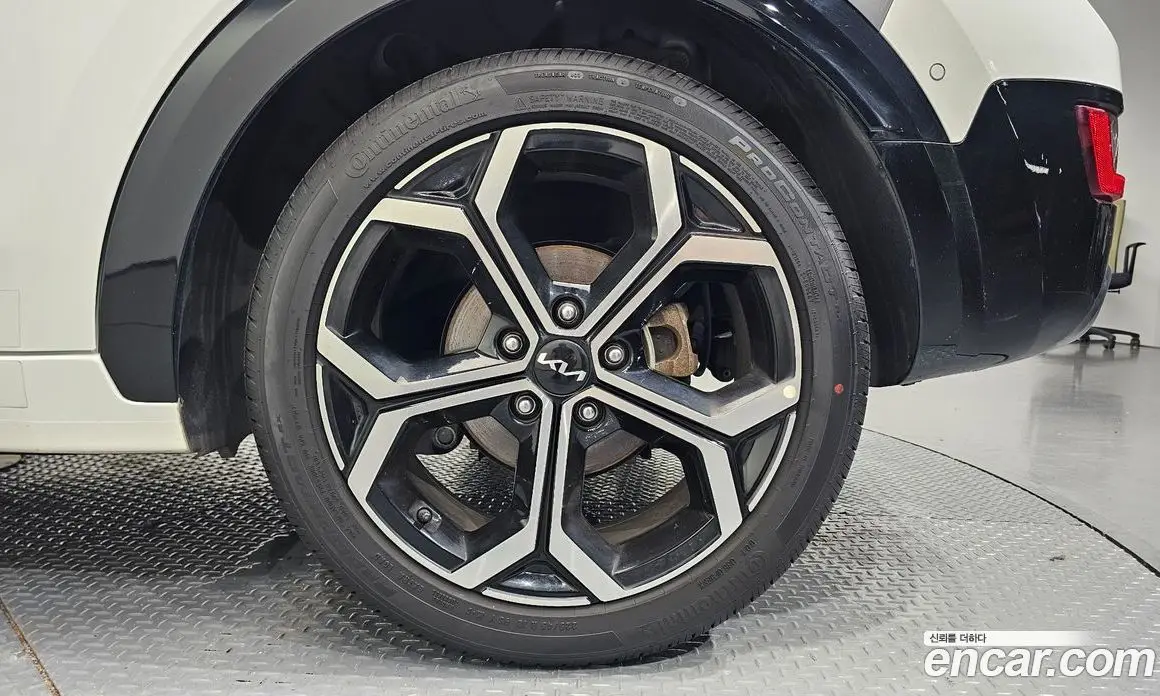 Kia Niro 2022 1.6 автомат (гидро), фото 7
