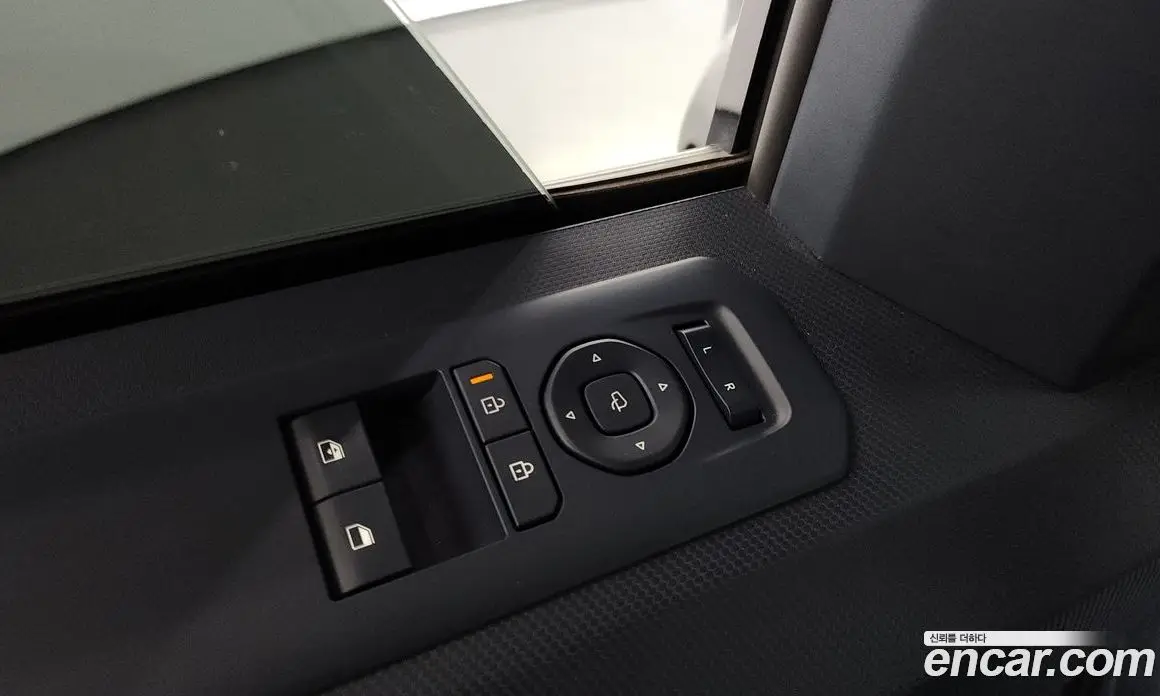 Kia PV5 2025 автомат (гидро), фото 30 Kia PV5 2025 автомат (гидро), фото 30