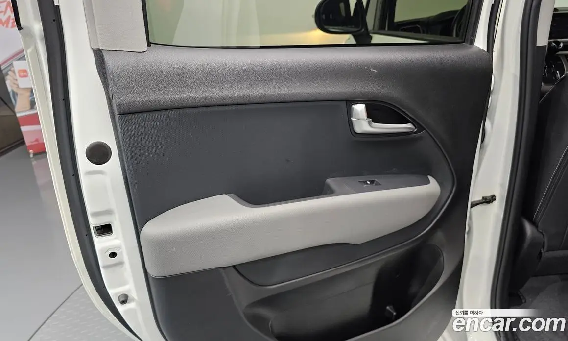 Kia Ray 2022 1.0 автомат (гидро), фото 15 Kia Ray 2022 1.0 автомат (гидро), фото 15