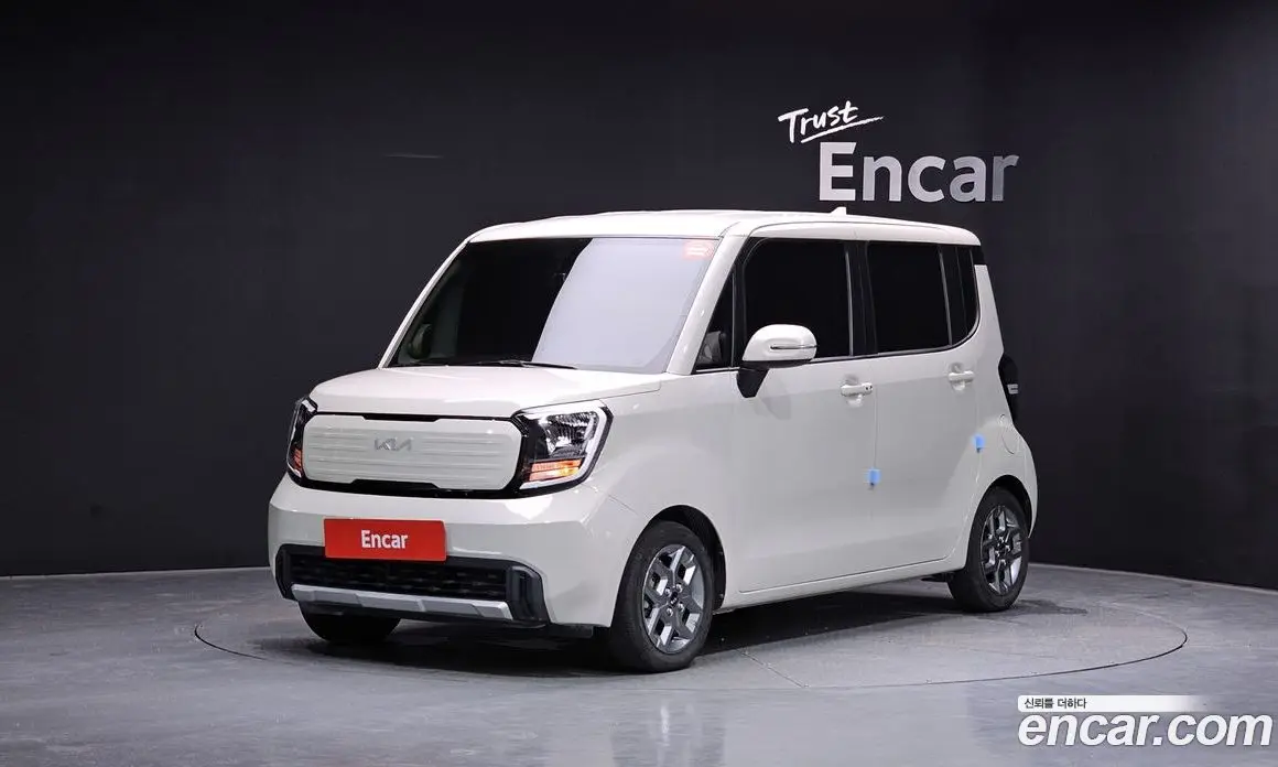 Kia Ray 2023 1.0 автомат (гидро), фото 1 Kia Ray 2023 1.0 автомат (гидро), фото 1