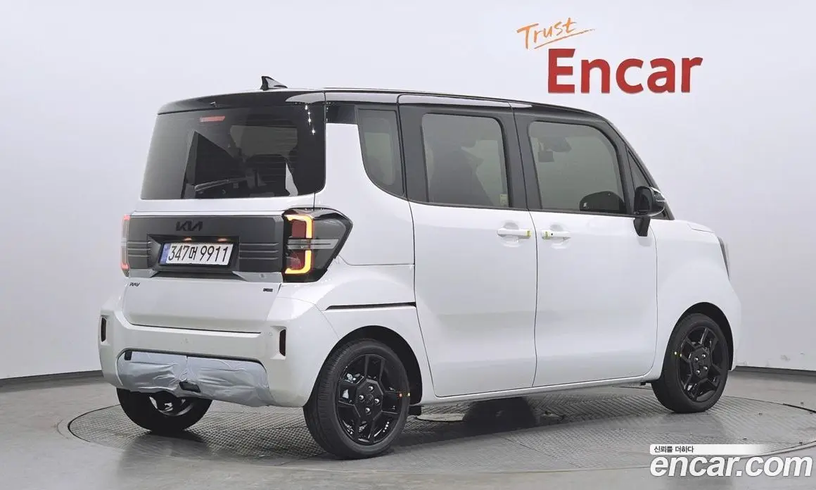 Kia Ray 2026 1.0 автомат (гидро), фото 3 Kia Ray 2026 1.0 автомат (гидро), фото 3