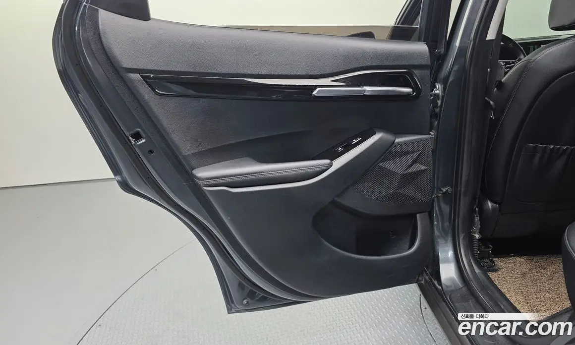 Kia Seltos 2023 1.6 автомат (гидро), фото 15 Kia Seltos 2023 1.6 автомат (гидро), фото 15