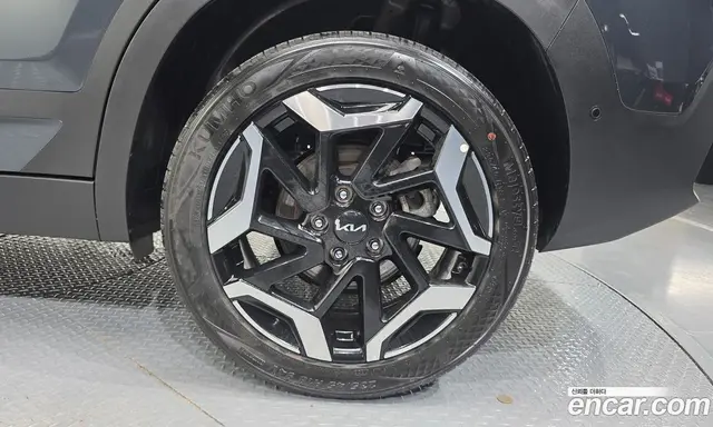 Kia Seltos 2023 1.6 автомат (гидро), миниатюра 7 Kia Seltos 2023 1.6 автомат (гидро), миниатюра 7