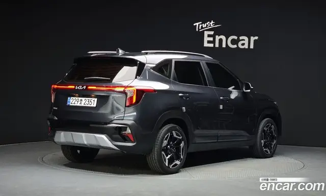 Kia Seltos 2024 1.6 автомат (гидро), миниатюра 2 Kia Seltos 2024 1.6 автомат (гидро), миниатюра 2