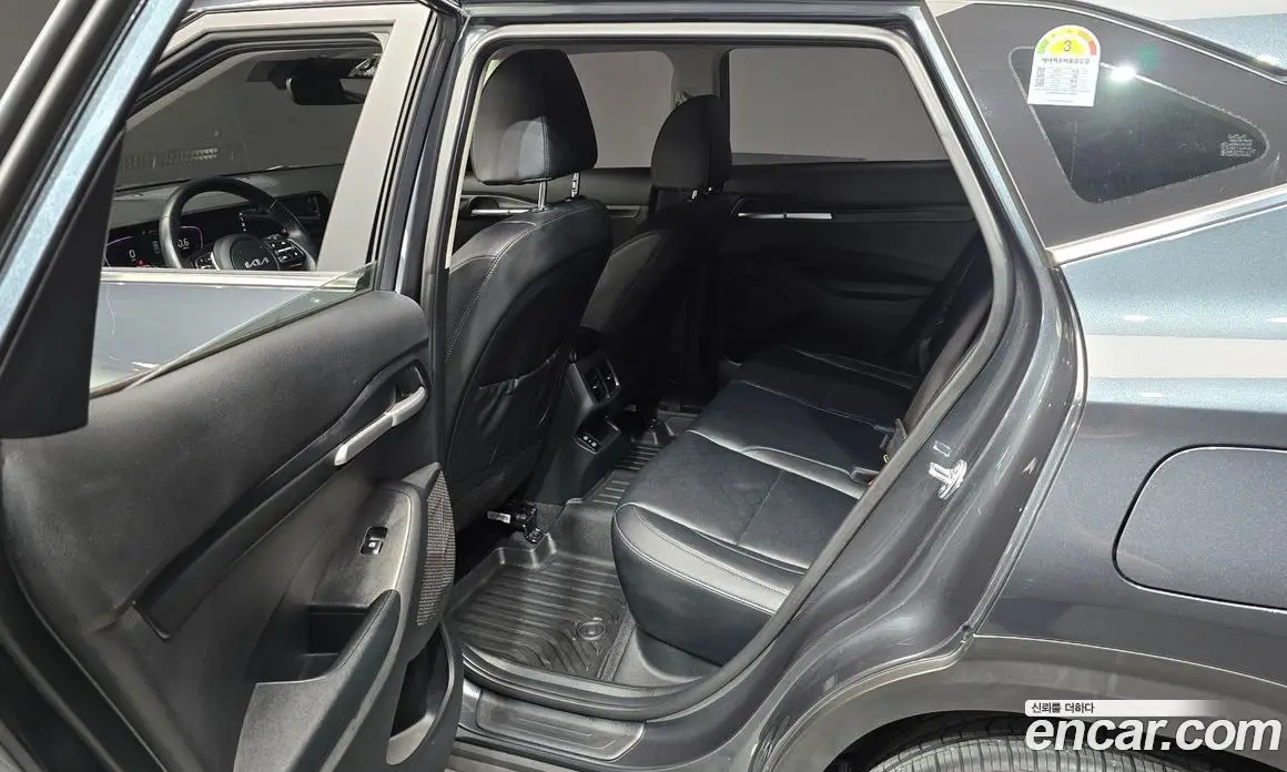 Kia Seltos 2024 1.6 автомат (гидро), фото 11 Kia Seltos 2024 1.6 автомат (гидро), фото 11