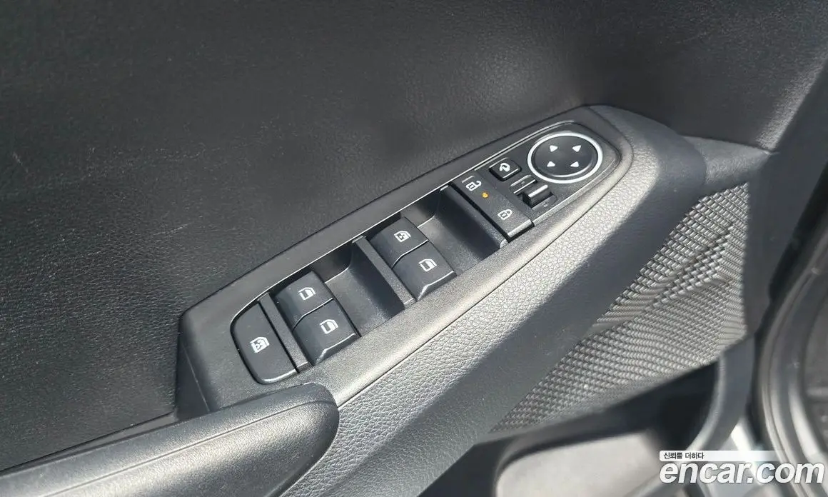 Kia Seltos 2024 1.6 автомат (гидро), фото 14 Kia Seltos 2024 1.6 автомат (гидро), фото 14