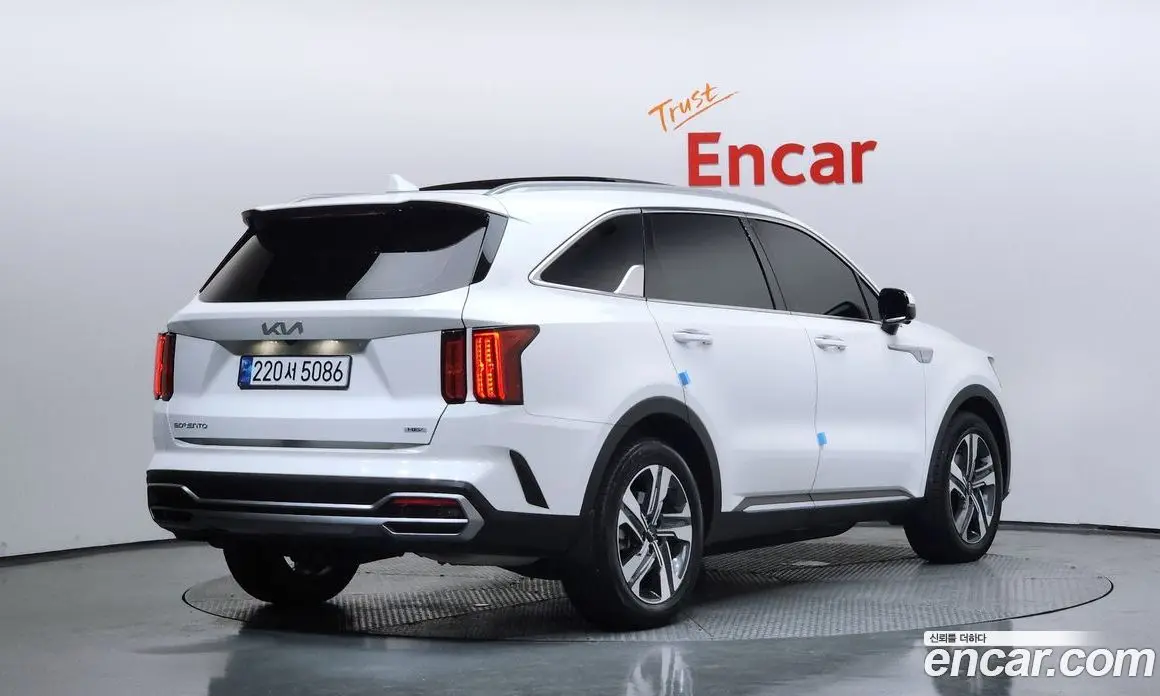 Kia Sorento 2023 1.6 автомат (гидро), фото 2 Kia Sorento 2023 1.6 автомат (гидро), фото 2