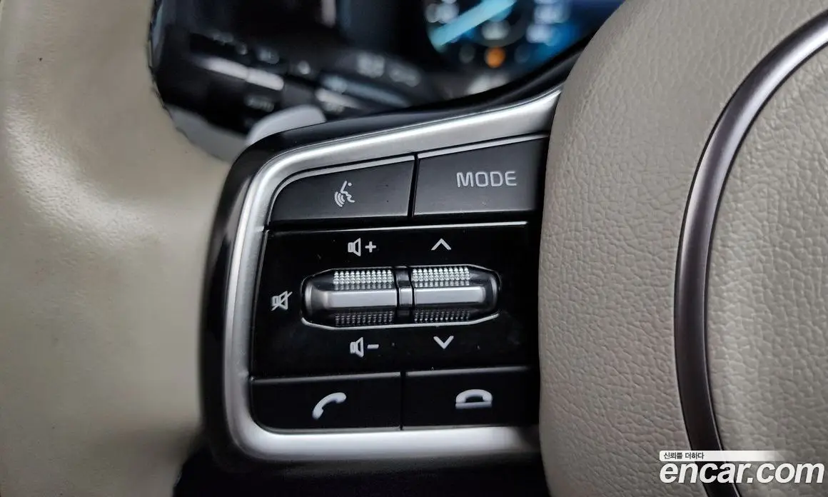 Kia Sorento 2023 1.6 автомат (гидро), фото 18 Kia Sorento 2023 1.6 автомат (гидро), фото 18