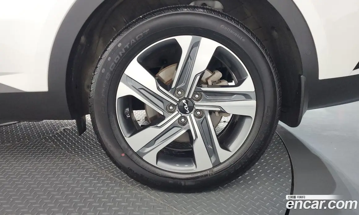 Kia Sorento 2023 1.6 автомат (гидро), фото 31 Kia Sorento 2023 1.6 автомат (гидро), фото 31