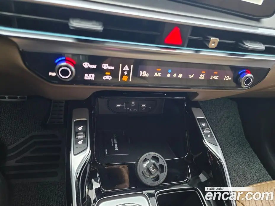 Kia Sorento 2025 2.5 автомат (гидро), фото 14 Kia Sorento 2025 2.5 автомат (гидро), фото 14