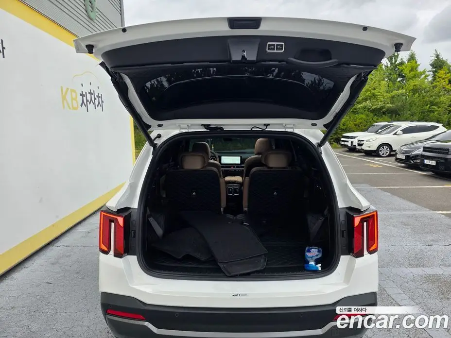 Kia Sorento 2025 2.5 автомат (гидро), фото 8 Kia Sorento 2025 2.5 автомат (гидро), фото 8