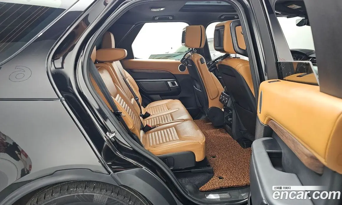 Land Rover Discovery 2018 3.0 автомат (гидро), фото 12