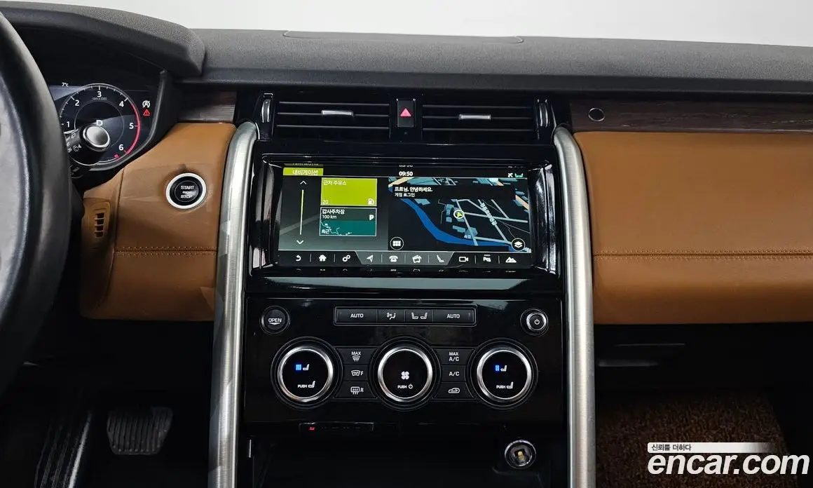 Land Rover Discovery 2018 3.0 автомат (гидро), фото 14