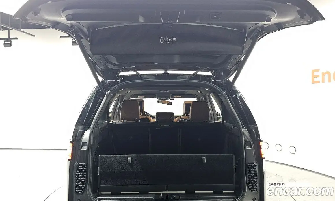 Land Rover Discovery 2018 3.0 автомат (гидро), фото 20
