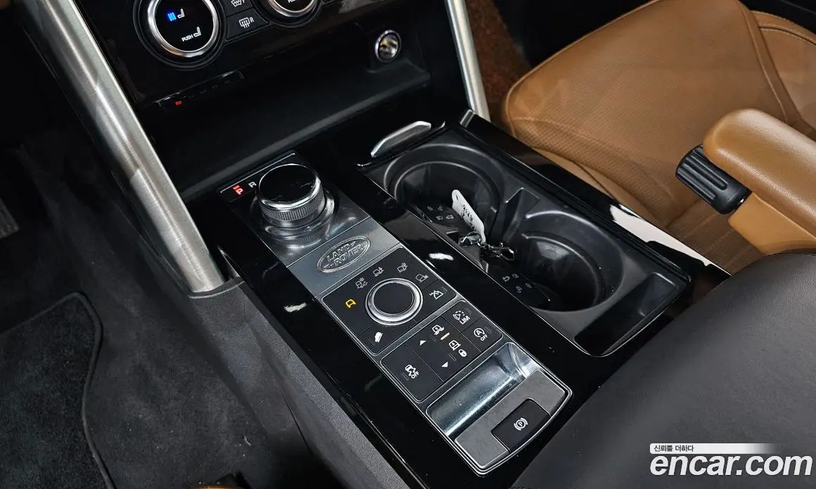 Land Rover Discovery 2018 3.0 автомат (гидро), фото 9